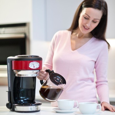 Кофеварка Russell Hobbs капельная Retro, 1,25л, молотый, ретро шкала, красно-черный (21700-56)