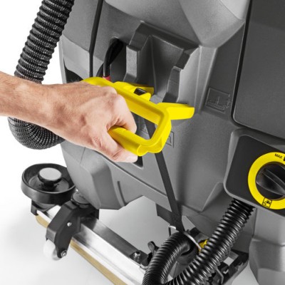 Купити Машина поломойная Karcher BD 43/25 C Bp Pack акумуляторная дисковая, 43см, 25л (9.610-840.0)