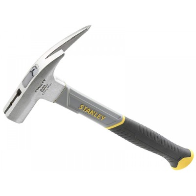 Молоток STANLEY 600г, для кровельщика, ручка стекловолокно, на бойке магнит (STHT0-51311)