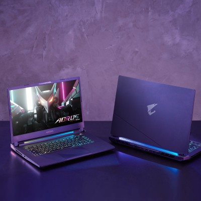 Ноутбук AORUS 15.6 QHD, Intel i7-13700H, 16GB, F1TB, NVD4070-8, DOS, черный (AORUS_15_BSF-73KZ754SD)