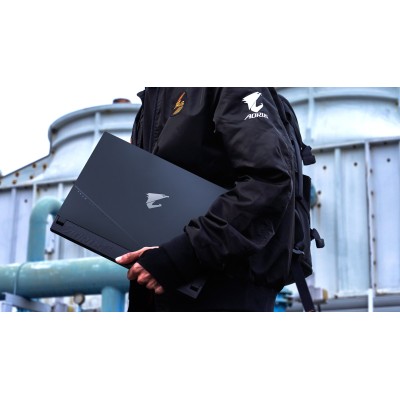 Ноутбук AORUS 15.6 QHD, Intel i7-13700H, 16GB, F1TB, NVD4070-8, DOS, черный (AORUS_15_BSF-73KZ754SD)