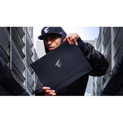 Ноутбук AORUS 15.6 QHD, Intel i7-13700H, 16GB, F1TB, NVD4070-8, DOS, черный (AORUS_15_BSF-73KZ754SD)
