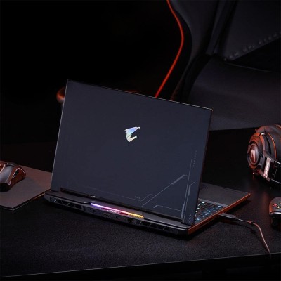 Ноутбук AORUS 15.6 QHD, Intel i7-13700HX, 16GB, F1TB, NVD4070-8, DOS, черный (AORUS_15X_ASF-83KZ654SH)