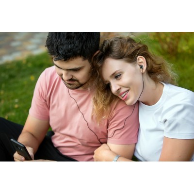 Ноутбук HP 17-ca2011ur 17.3FHD IPS AG/AMD R3 3250U/8/256F/int/DOS/Silver (104M6EA)