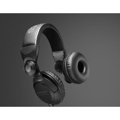 Купити Ноутбук HP 17-ca2011ur 17.3FHD IPS AG/AMD R3 3250U/8/256F/int/DOS/Silver (104M6EA)