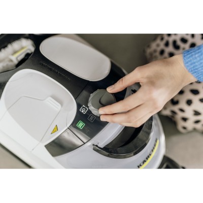 Купити Пароочиститель Karcher SC 5 EasyFix Premium Iron Plug, 2200 Вт, 2000мл, 4.2Бар, белый (1.512-660.0)