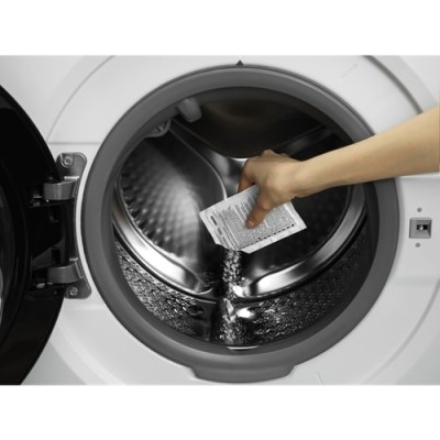 Купити Средство Electrolux для глубокой очистки стиральных машин, 2 саше x 50 гр (M3GCP200)