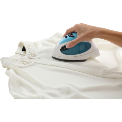Электрический паровой утюг Gorenje SIH1100TBT/1100 Вт/керамич. 