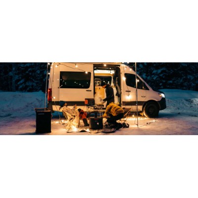 Зарядна станція - Jackery Explorer 3000 PRO (3024 Вт·год)