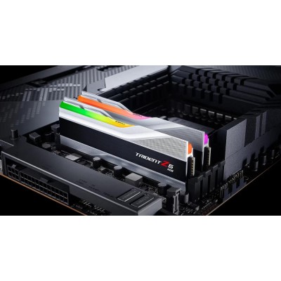Набір з двох модулів пам'яті 32GB DDR5-6000 K2 6000J3040F16GX2-TZ5RS G.SKILL Набір з двох модулів пам'яті 32GB DDR5-6000 K2 6000J3040F16GX2-TZ5RS G.SKILL