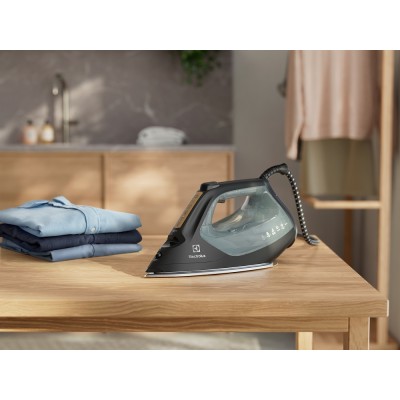 Праска ELECTROLUX E8SI2-6OG Праска ELECTROLUX E8SI2-6OG