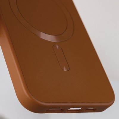Шкіряний чохол Bonbon Leather Metal Style with MagSafe для Apple iPhone 15 (6.1") Коричневий / Brown