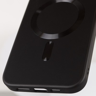 Шкіряний чохол Bonbon Leather Metal Style with MagSafe для Apple iPhone 15 (6.1") Чорний / Black