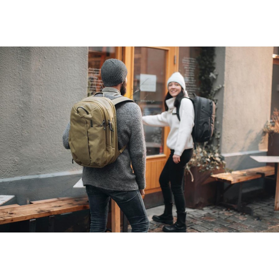 Дорожні сумки і рюкзаки THULE Aion Travel Backpack 28L TATB128 (Black) Дорожні сумки і рюкзаки THULE Aion Travel Backpack 28L TATB128 (Black)