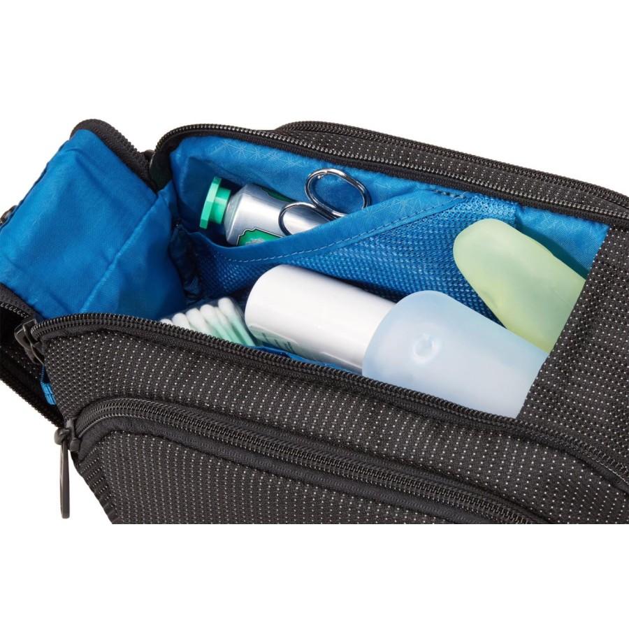 Дорожні сумки і рюкзаки THULE Crossover 2 Toiletry Bag C2TB101 (Чорний) Дорожні сумки і рюкзаки THULE Crossover 2 Toiletry Bag C2TB101 (Чорний)