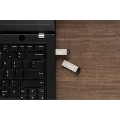 USB флеш USB3.2 128GB Kingston DataTraveler Kyson Silver/Black (DTKN/128GB) USB флеш USB3.2 128GB Kingston DataTraveler Kyson Silver/Black (DTKN/128GB)