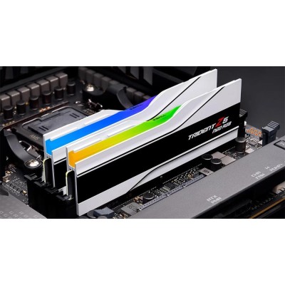 Набір з двох модулів пам'яті 32GB DDR5-6000 K2 6000J3036F16GX2-TZ5NRW G.SKILL