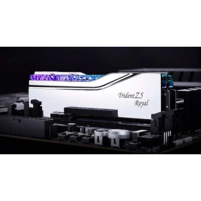 Набір з двох модулів пам'яті 32GB DDR5-6400 K2 6400J3239G16GX2-TR5S G.SKILL