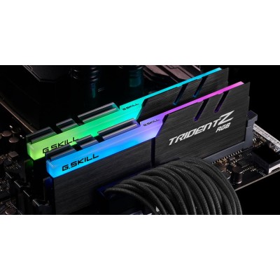 Набір з двох модулів пам'яті 32GB PC28800 DDR4 K2 F4-3600C18D-32GTZR G.SKILL Набір з двох модулів пам'яті 32GB PC28800 DDR4 K2 F4-3600C18D-32GTZR G.SKILL
