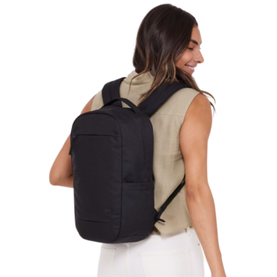 Рюкзаки міські CASE LOGIC Invigo Eco 14" INVIBP-114 (Чорний) Рюкзаки міські CASE LOGIC Invigo Eco 14" INVIBP-114 (Чорний)