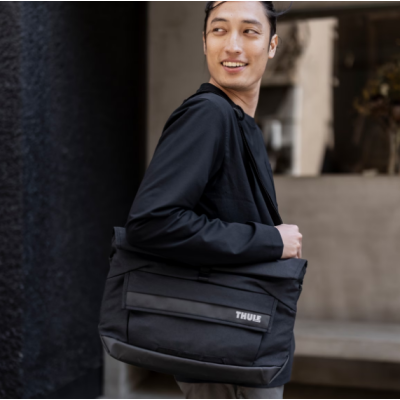 Сумки Portable THULE Paramount Crossbody 14L PARACB-3114 (Чорний) Сумки Portable THULE Paramount Crossbody 14L PARACB-3114 (Чорний)