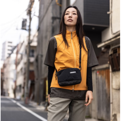 Сумки Portable THULE Paramount Crossbody 2L PARACB-3102 (Зелений) Сумки Portable THULE Paramount Crossbody 2L PARACB-3102 (Зелений)