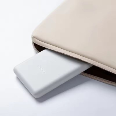 Портативна батарея Xiaomi 10000mAh 22.5W Lite (BHR9350GL) світло сірий Портативна батарея Xiaomi 10000mAh 22.5W Lite (BHR9350GL) світло сірий