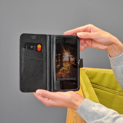 Чохол Universal Leather Case 5.3-5.7" black