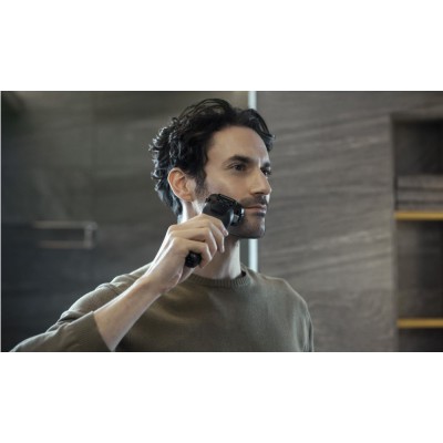 Бритва електр. Panasonic сіткова, 14000 об/хв, бритв.головок-5, Li-Ion, сух.+волог., тример, чорний (ES-LV6U-K820)