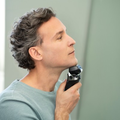 Бритва електр. Panasonic сіткова, 14000 об/хв, бритв.головок-6, Li-Ion, сух.+волог., тример, чехол, чорний (ES-LS9A-K820)