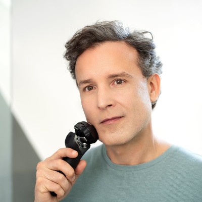 Бритва електр. Panasonic сіткова, 14000 об/хв, бритв.головок-6, Li-Ion, сух.+волог., тример, чехол, чорний (ES-LS9A-K820)