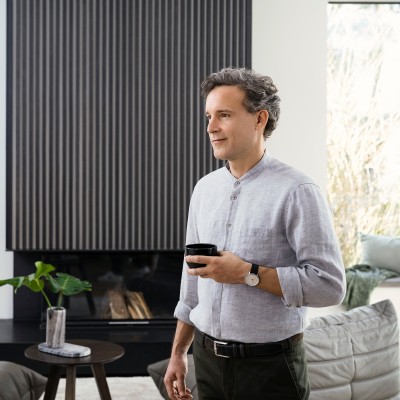 Бритва електр. Panasonic сіткова, 14000 об/хв, бритв.головок-6, Li-Ion, сух.+волог., тример, чорний (ES-LS6A-K820)