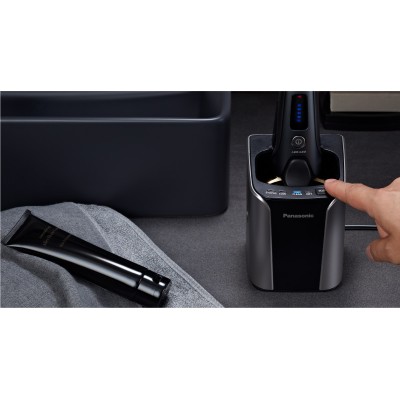 Бритва електр. Panasonic сіткова, бритв.головок-5, Li-Ion, сух.+волог., тример, док-станція , чорно-синій (ES-LV97-K820)