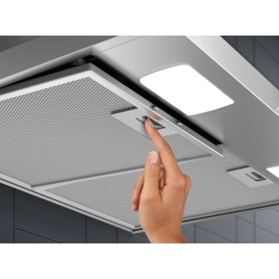 Витяжка Electrolux купольна, 60см, 420м.куб/год., нерж (LFC316X)