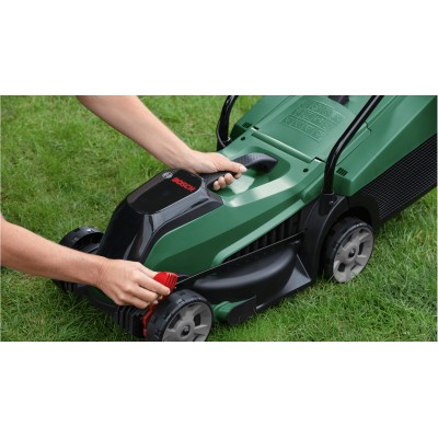 Газонокосарка акумуляторна Bosch CityMower 18V-32-300 18В 32см 31л 30-60мм 8.8кг без АКБ і ЗП