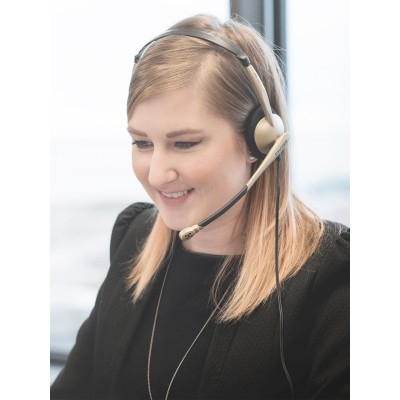 Гарнітура комп'ютерна стерео On-Ear Koss CS100i, 3.5мм, Uni Mic, 2.4м, кремовий (197138.101) Гарнітура комп'ютерна стерео On-Ear Koss CS100i, 3.5мм, Uni Mic, 2.4м, кремовий (197138.101)