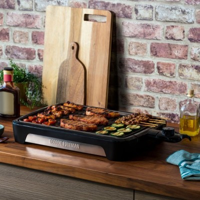 Гриль George Foreman барбекю Smokeless BBQ Grill 1606Вт, темп. режимів-3, з`ємні пластини, пластик, чорний (25850-56)