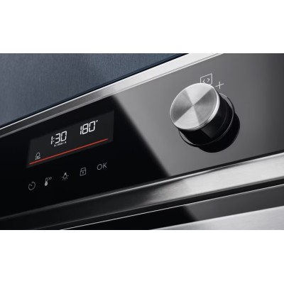 Духова шафа Electrolux електрична, 65л, A+, дисплей, конвекція, піроліз, телескопічні напрямні, чорний (EOF6P76BX) Духова шафа Electrolux електрична, 65л, A+, дисплей, конвекція, піроліз, телескопічні напрямні, чорний (EOF6P76BX)