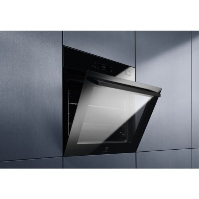 Духова шафа Electrolux електрична, 70л, А++, пара, дисплей, конвекція, ф-ція пароварки, чорний (LOB8S39WZ)