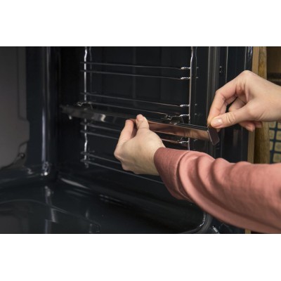 Духова шафа Gorenje електрична, 77л, A+, дисплей, IconLed, нерж (BO6737E02X)