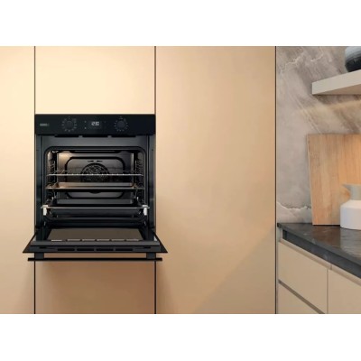 Духова шафа Whirlpool електрична, 71л, A+, дисплей, конвекція, телескопічні напрямні, пара, чорний (OMSR58CU1SB)