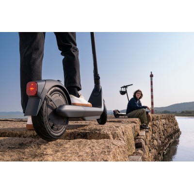 Електросамокат Segway-Ninebot E2 PRO E, чорний