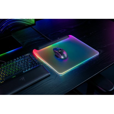 Ігрова поверхня Razer Firefly V2 Pro, М (360х278х4мм), RGB, чорний (RZ02-04920100-R3M1)