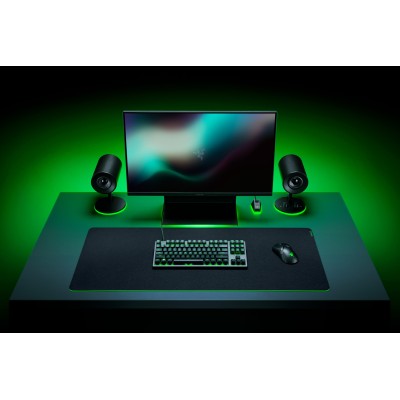 Ігрова поверхня Razer Gigantus V2, XXL (940x410x4мм), чорний (RZ02-03330400-R3M1)