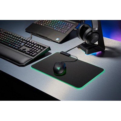 Ігрова поверхня Razer Goliathus Extended Chroma, RGB, XXL (920х294х3мм), чорний (RZ02-02500300-R3M1) Ігрова поверхня Razer Goliathus Extended Chroma, RGB, XXL (920х294х3мм), чорний (RZ02-02500300-R3M1)