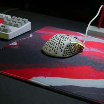 Ігрова поверхня Xtrfy GP4 Abstract Retro, L (460 x 400 x 4мм), червоний (XG-GP4-L-RETRO)