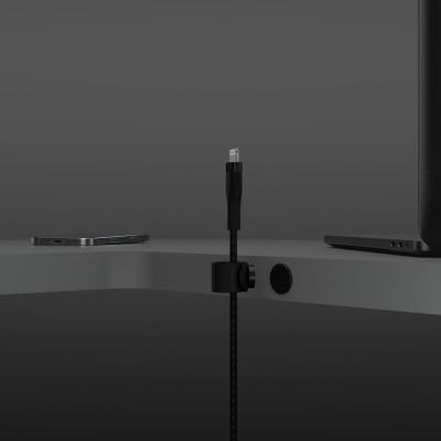 Кабель USB-C > Lightning заряджання/синхронізації Belkin 1м, Type-C, плетений, силіконовий, з ремінцем на магніті, чорний (CAA01 Кабель USB-C > Lightning заряджання/синхронізації Belkin 1м, Type-C, плетений, силіконовий, з ремінцем на магніті, чорний (CAA01