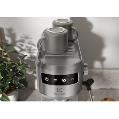 Кавоварка Electrolux ріжкова, 1л, мелена, ручний капуч, LED-дисплей, підігрів чашок, метал (E6EC1-6ST)