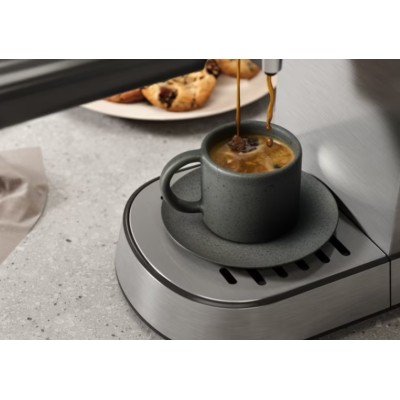 Кавоварка Electrolux ріжкова, 1л, мелена, ручний капуч, LED-дисплей, підігрів чашок, метал (E6EC1-6ST)