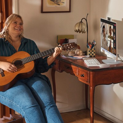 Комп'ютер персональний моноблок HP All-in-One 27" FHD IPS AG, Intel U7-155U, 16GB, F512GB, UMA, WiFi, кл+м, DOS, білий (A45E3EA)